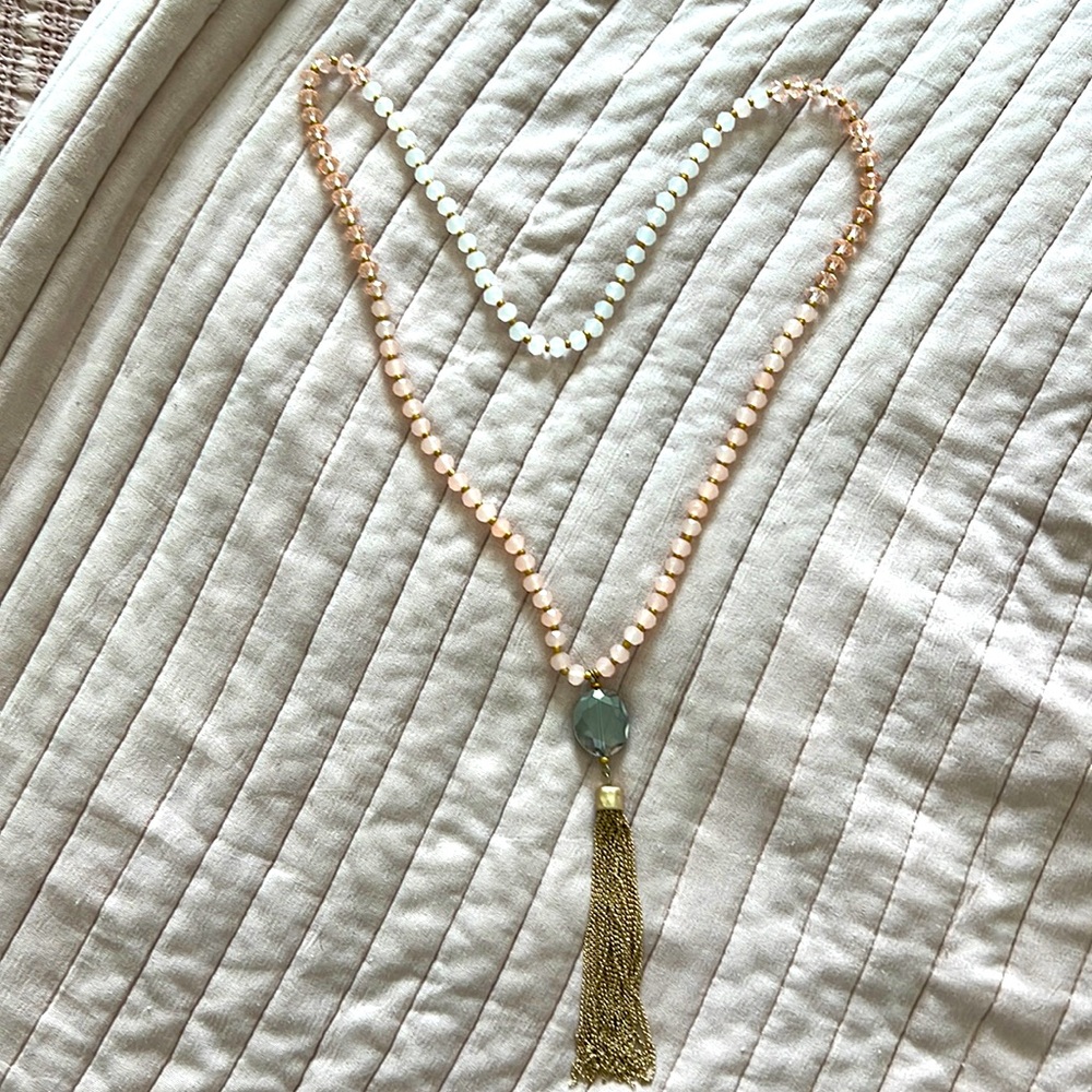 Pink and gold fashion necklace